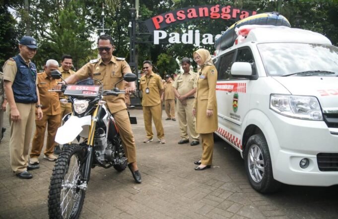 Pemkab Purwakarta Fasilitasi Kendaraan Dinas 183 Pemdes
