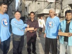Sinergitas Relawan ETOR dan Tim Bacaleg PAN DPRD Propinsi DKI Jakarta Bagi-Bagi Nasi Kotak Buka Puasa