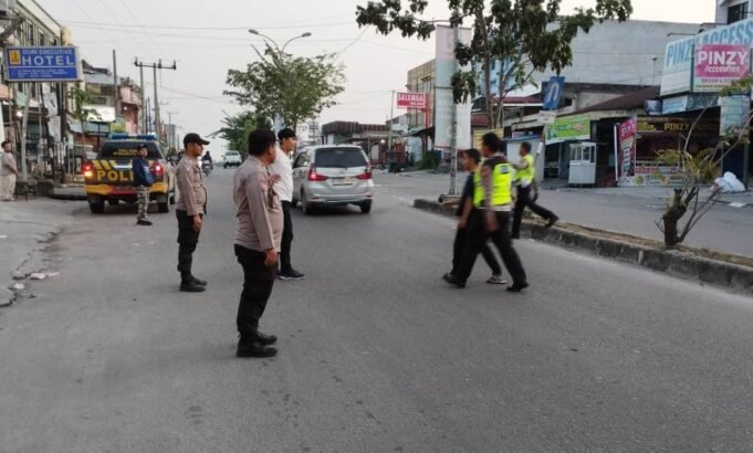 Kapolsek Mandau Pimpin Operasi Cipta Kondisi di Mandau