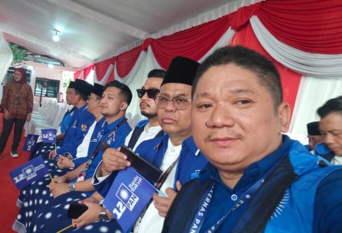 PAN Jatim Bukan Hanya Disinari Matahari, Tapi Juga Ditaburi 120 Bintang Bacaleg Potensial