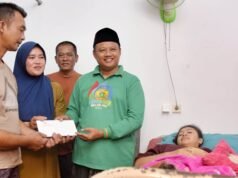 Wagub Uu Ruzhanul Jenguk Siswi SMK di Ciamis yang Diserang Orang Tak Dikenal