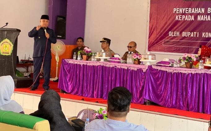 Beri Bantuan Beasiswa Ke Unilaki, KSK Berjanji Akan Anggarkan lagi di Tahun 2024