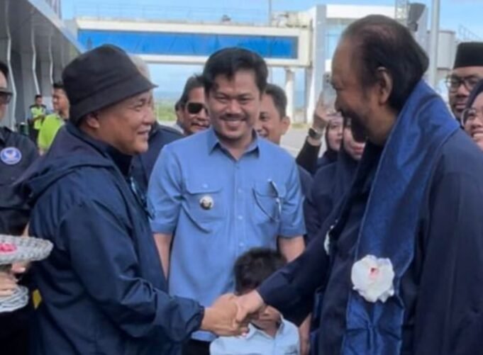KSK Turut Sambut Kedatangan Surya Paloh di Sultra