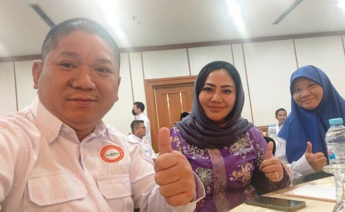 Pengukuhan Pengurus DPP dan Dewan Tinggi FABEM Berlangsung Meriah, Dihadiri Politisi, Aktivis, Mahasiswa dan Alumni