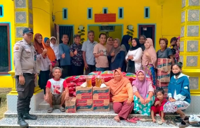 PT Permata Citra Rangau Bantu Warga Melalui Kegiatan Jumat Berkah