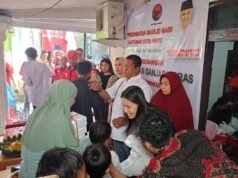Ratusan Anak Yatim dan Emak-emak Pengajian Warnai Peresmian Posko Waras Ganjar