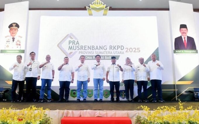 Buka Pra Musrenbang Zona Pantai Barat, Pj Gubernur Sumut Sampaikan Empat Strategi Kembangkan Potensi Daerah