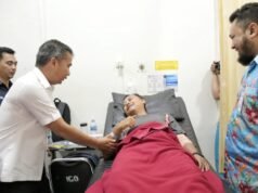 Bey Machmudin Jenguk Korban Luka KA Turangga di RS AMC Cileuny