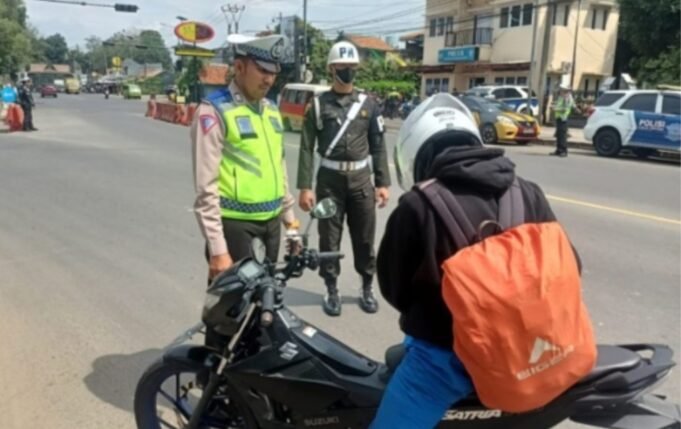 Jelang Pemilu 2024 Operasi Mantap Brata, Polres Purwakarta Tindak Tegas Pengguna Knalpot Brong