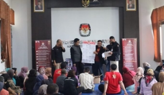 Jelang Pemilu 2024, KPU Purwakarta Temukan Ratusan Kertas Suara Kondisi Rusak