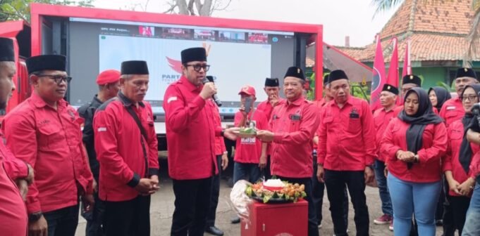 HUT PDI Perjuangan Ke 51, Ono Surono: Kemenangan Ganjar-Mahfud dan PDI Perjuangan Jadi Kado Terindah