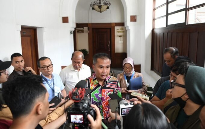 Antisipasi Bonus Demografi 2045, Bey Machmudin: Sistem Pendidikan Harus Link and Match