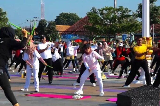 Kalapas Indramayu Hadiri Senam Sehat Bersama Bupati Indramayu Dalam Rangka Bulan Sadar Pajak