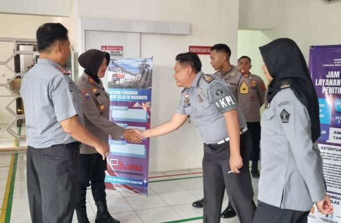 Tingkatkan Sinergi, Lapas Indramayu Terima Kunjungan Kasat Binmas Polres Indramayu