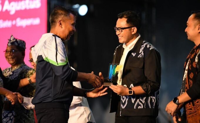 Penutupan WJF 2024, Bey Machmudin: Gelorakan Semangat Jabar, Hattrick Juara Umum PON 2024