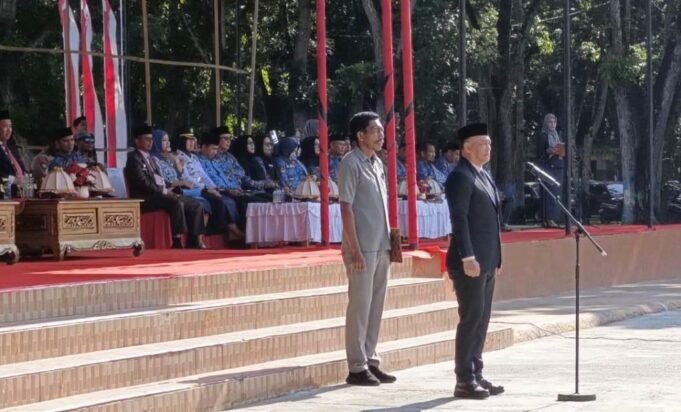 DR. Ferdinand Sapan, SP, MH, Pimpin Upacara Peringatan Hari Sumpah Pemuda Ke 96 Tahun 2024