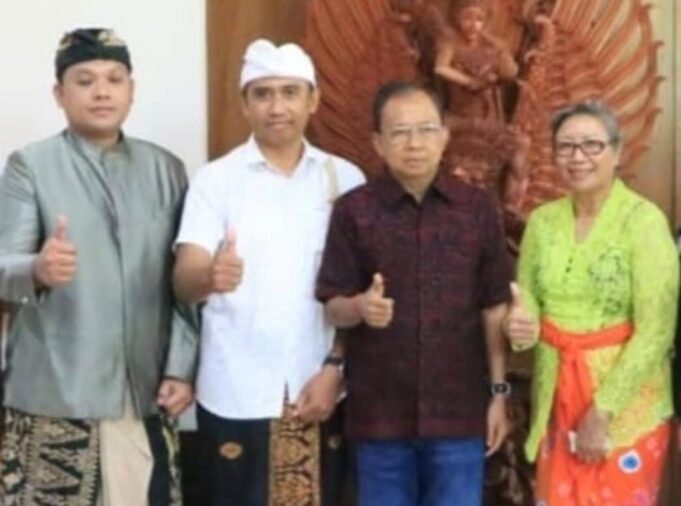 I Wayan Sumerta Ketua Koperasi Desa Wisata, Pasarkan Arak Bali ke Dunia Internasional