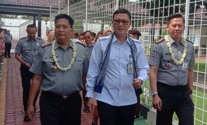 Lapas Kelas llB Indramayu Gelar Pisah Sambut Penuh Haru dan Suka Cita