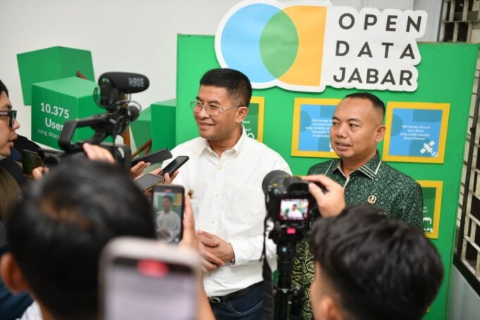 Wagub Jabar: Pembangunan Harus Karasa Kadeuleu Karampa Masyarakat
