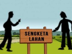 Parah! Oknum Intel Kodim 1630 Labuan Bajo Pamer Senjata Api di Depan Masyarakat