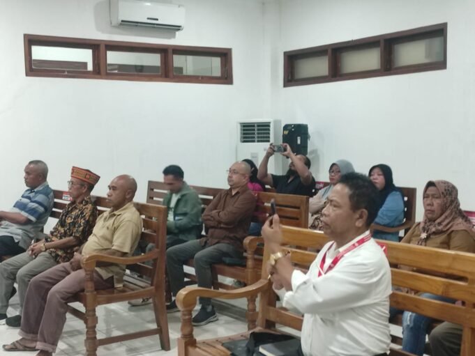 Ketua Majelis Hakim Akan Didemo Ribuan Warga Labuan Bajo