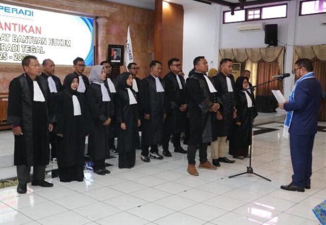 Pengurus Pusat Bantuan Hukum DPC Peradi Tegal Resmi Dilantik