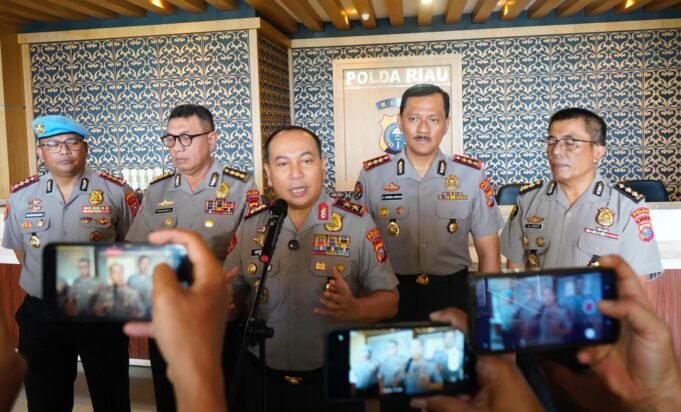 Kapolda Riau Irjen Pol Herry Heryawan : Tegaskan Tidak Ada Toleransi Terhadap Penyalahgunaan Narkotika di Lingkungan Polri
