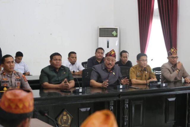 Diduga Bergeser demi Kepentingan Tambang, Polemik Batas Wilayah Pondidaha Diadukan ke DPRD Konawe 2