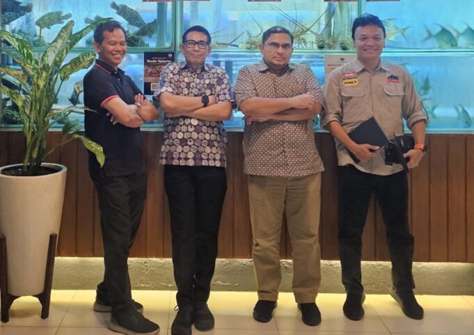 Presidium Postidar Kecam Keras Amien Rais Terkait Sekkab Teddy Indra Wijaya
