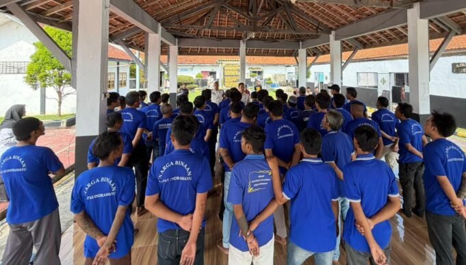 Tak Lagi Menunggu, Lapas Indramayu Datangi Warga Binaan Lewat Program Jempolan