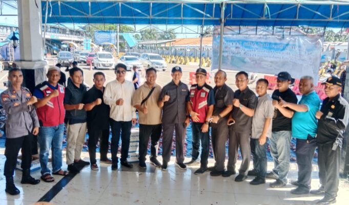 Idul Adha 1447 H, Gapasdap Merak Salurkan Daging Kurban untuk Warga Mekarsari dan Tamansari