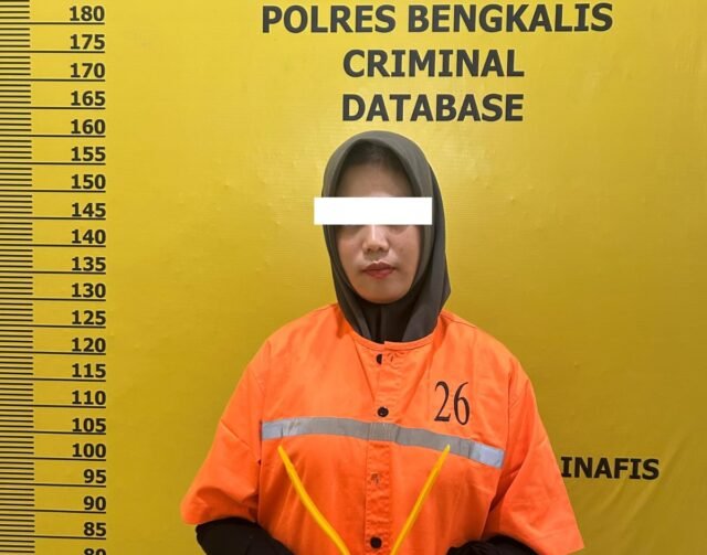 Satreskrim Polres Bengkalis Tahan Tersangka Penggelapan Dana Perusahaan