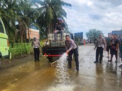 Empat Unit Truk Fuso Tangki Alami Kecelakaan Beruntun di Jalan Lintas Pekanbaru – Duri, CPO Tumpah ke Jalan