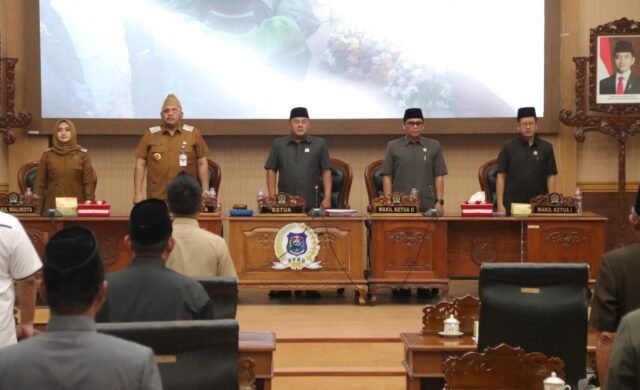 Fraksi-fraksi Soroti Tindak Lanjut Temuan BPK, DPRD dan Pemkot Bahas Raperdav APBD 2025