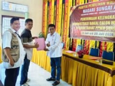 Tokoh Adat dan Senior Politik Pasaman Barat, H. Nofrizal Tuanku Sambah Resmi Jadi Pendaftar Pertama Bakal Calon Wali Nagari Sungai Aua