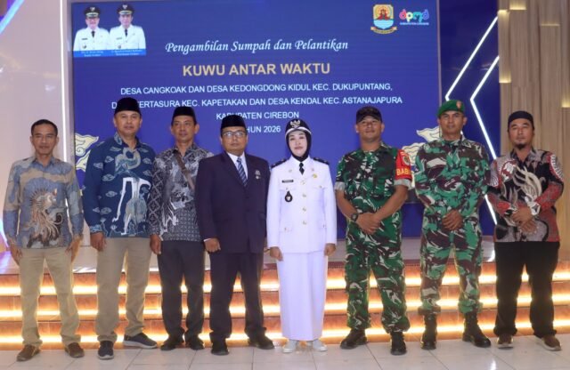 Empat Kuwu Di Kabupaten Cirebon Telah Memiliki Kuwu Pengganti Antar Waktu (PAW), Dan Telah Di Lantik Di Aula Nyimas Ganda Sari Gedung Sekda Kabupaten Cirebon