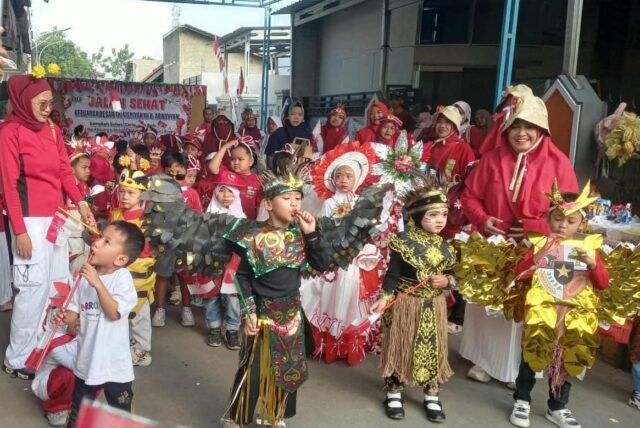 TK Aisyiyah XI Gelar Jalan Sehat dan Lomba untuk Bentuk Generasi Hebat Berjiwa Nasionalis