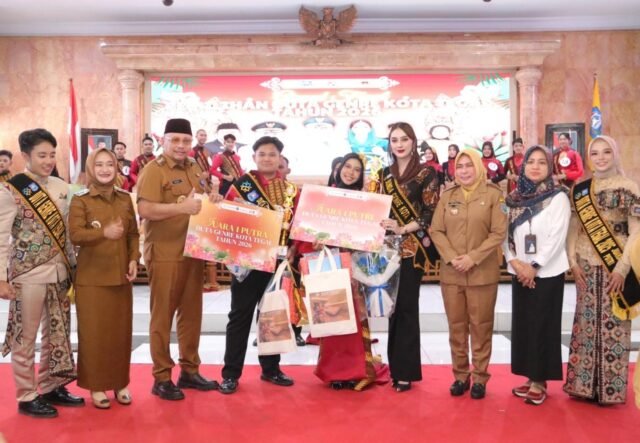 Arfin dan Keisha Dinobatkan Menjadi Duta Genre Kota Tegal 2026, Begini Pesan Dedy Yon