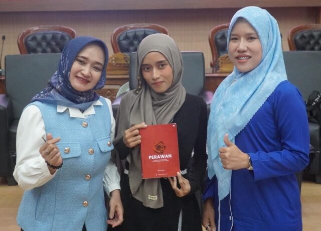 Bedah Buku