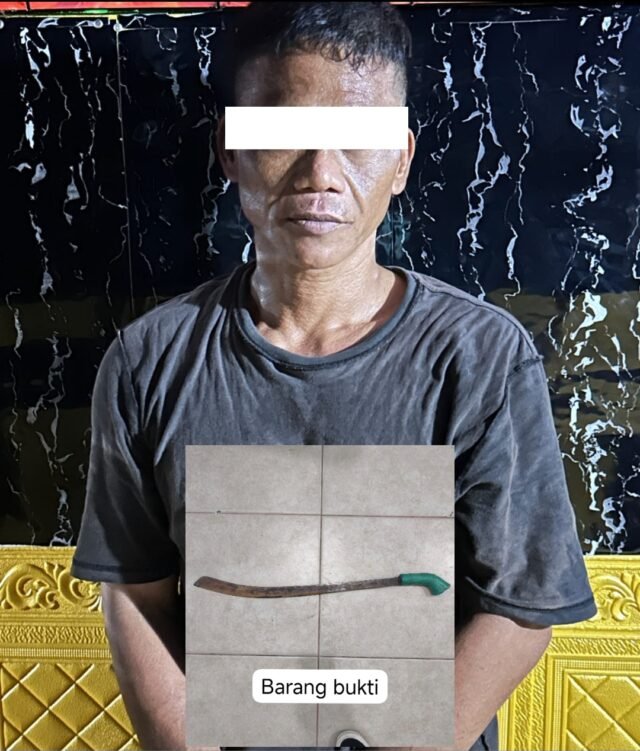 Diduga Ngamuk Karena Narkoba, Pria di Bengkalis Kejar Polisi Pakai Parang – Ditangkap