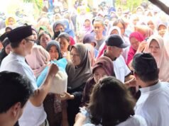 Dua Tahun Pemerintahan Prabowo-Gibran, Postidar 98 Berbagi Sembako untuk Warga Tangerang