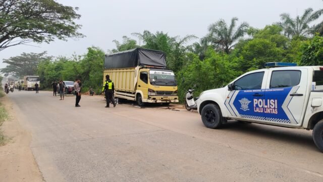 Kecelakaan di Lintas Duri-Dumai Km 25, Pengendara Scoopy Meninggal Setelah Tabrak Truk Mogok