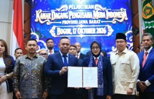 Lantik Octaria Vadilla di Jabar, Ketum KAPMI Gaungkan Politik Kece: Politik Bisnis, Bersanding Bukan Bermusuhan